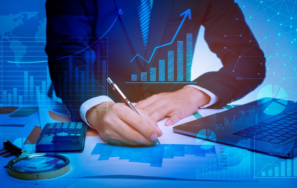 close up of businessman is analyzing data in office